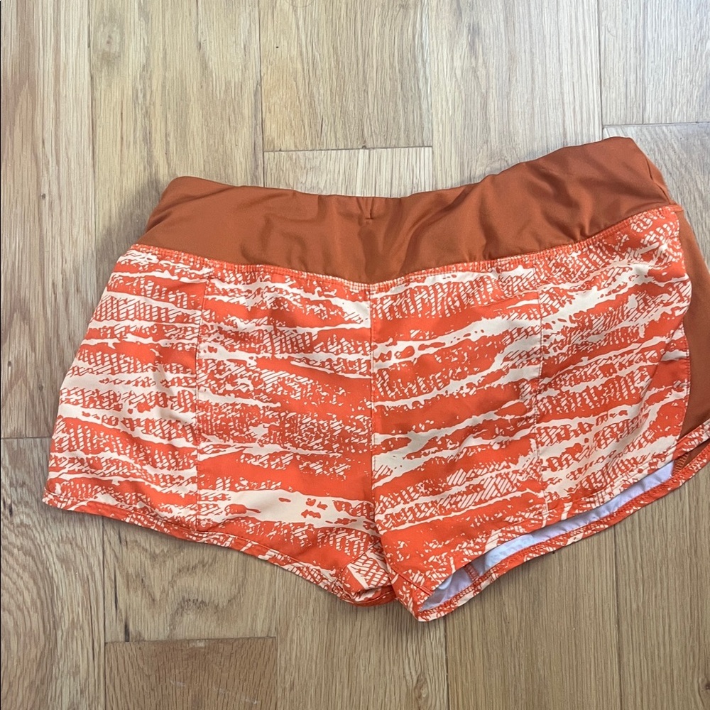 Nike Women's Orange Texas Longhorns Athletic Shorts - Sz Medium - Picture 5 of 6